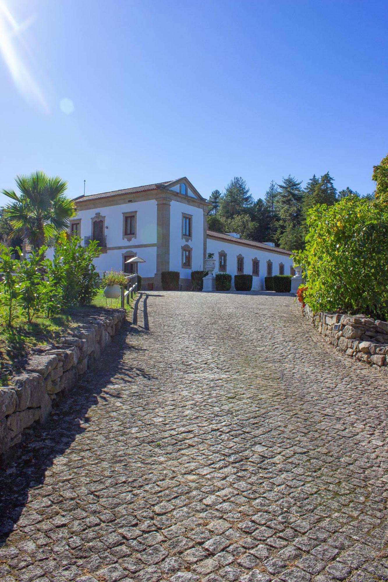 Hotel Rural Casa De Samaioes Chaves Luaran gambar